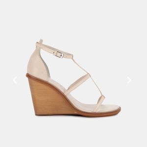 Dolce Vita Wedge NWT